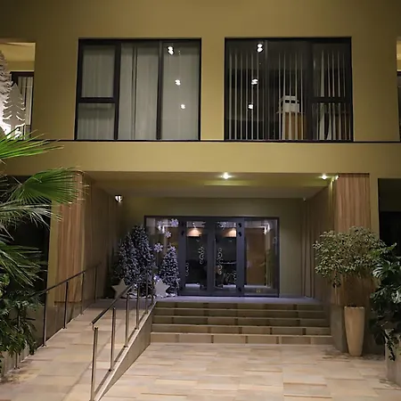 Apartman Pearl Rin Grand *